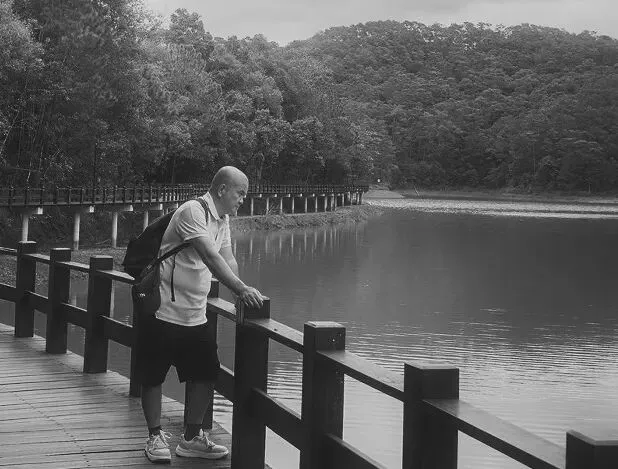 岑珉作词歌曲发布:梅子湖旧梦