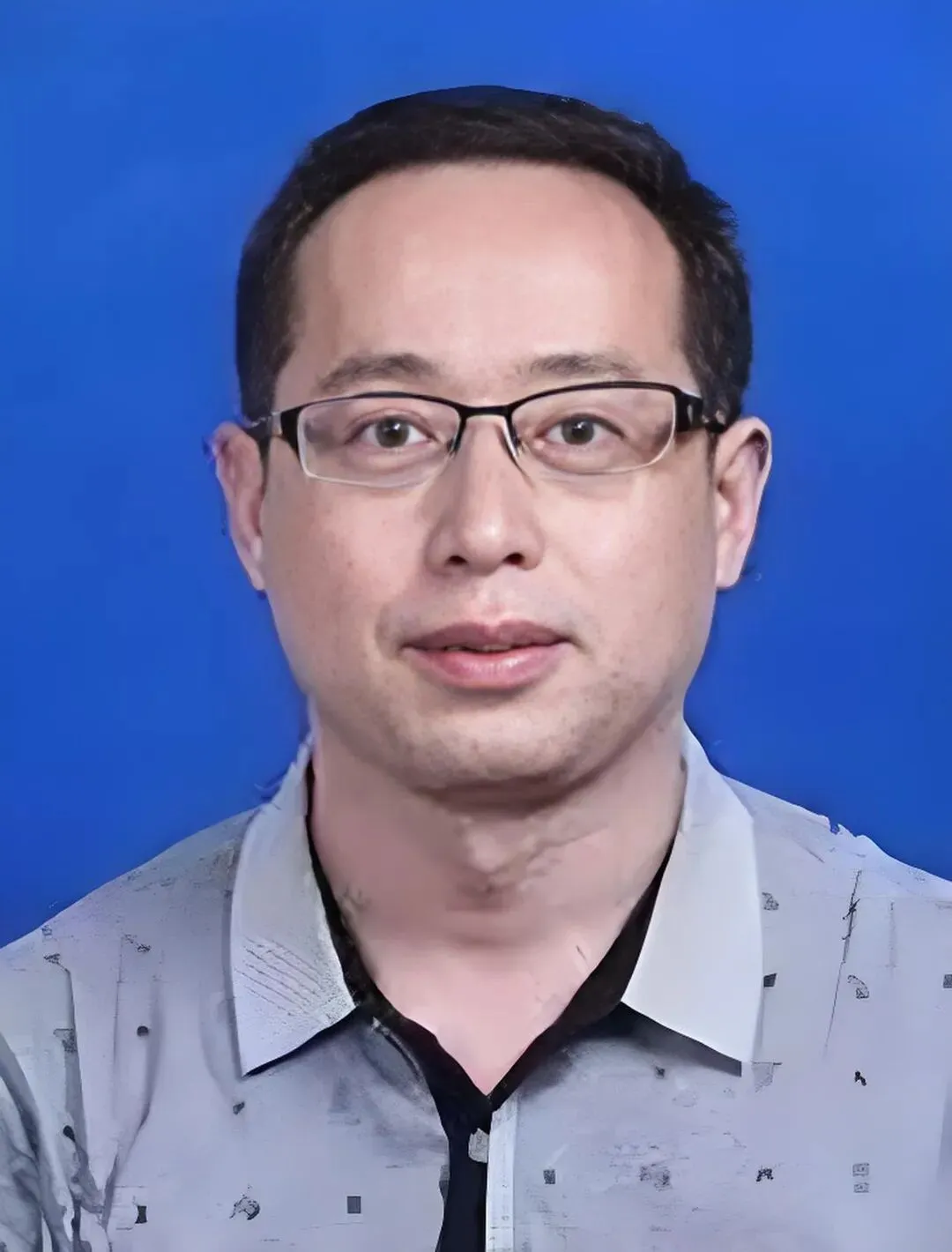 塬上歌者 文心铸魂——记陕西乾县乡土作家张秋宪