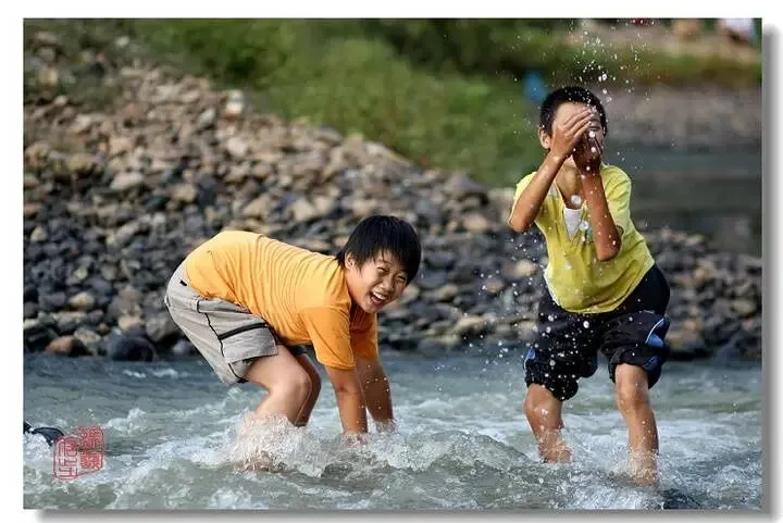 水调歌头·忆童年