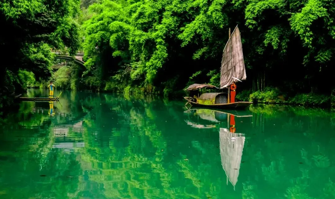 守一片风景,听几首老歌,活成自己喜欢的模样