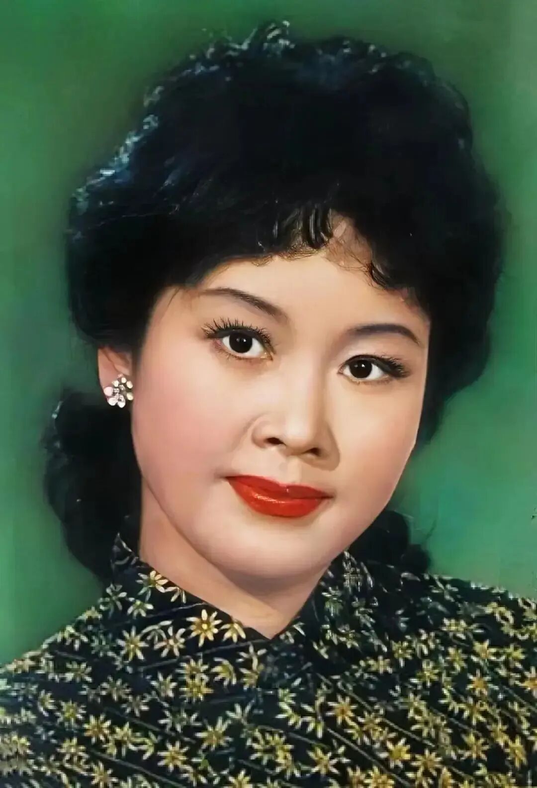 那二十年的歌(一):李谷一和她的歌,是一个时代的回响