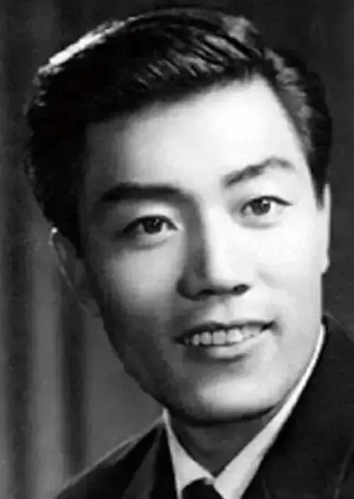 人不出名歌出名