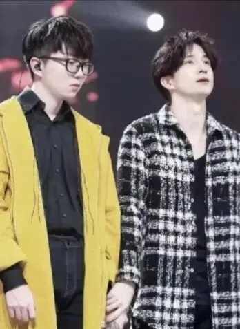 毛不易:像我这样的人.怎么偶尔听到老歌时,忽然也晃了神
