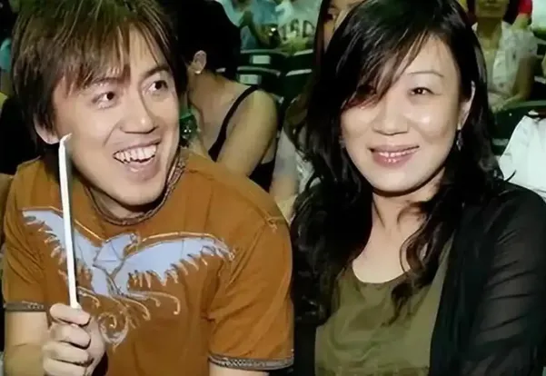 歌是写给枕边人的——盘点华语乐坛的那些夫妻档