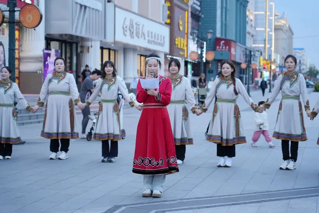预热升温!舞蹈、歌曲...轮番上演,新生鄂伦春族乡 “莫日根杯” 箭王争霸赛等你来战