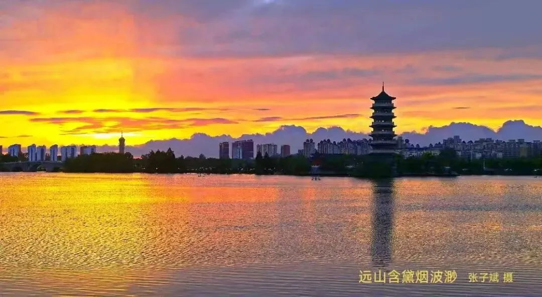 咱柘城老乡快来听呀!柘城影视家协会原创歌曲《赞柘城》正式上线,刷到直接循环播放停不下来~
