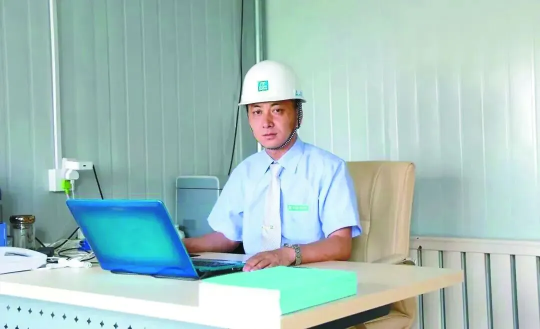 北京劳动者之歌|董满文:算好“工程账” 下好“效益棋”