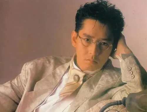 谭咏麟这三首歌,唱给所有放不下的人|怀旧经典