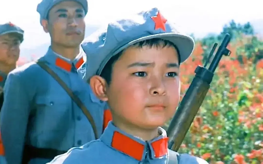 歌曲《红星照我去战斗》-1999年