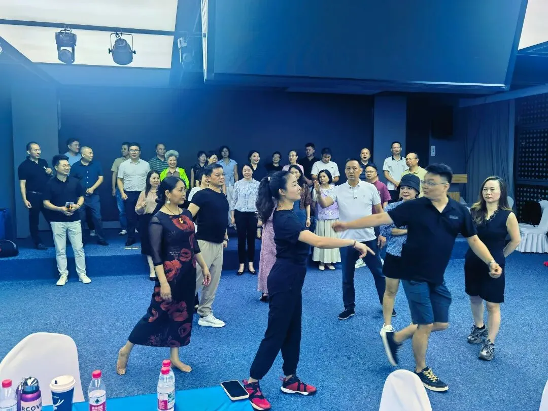 红歌赛 | 以歌为炬 照见赤子之心:邵商十组热血备战红歌大赛