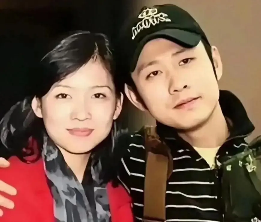 刀郎的那一首歌让你动容?我觉得是西海情歌,你呢?