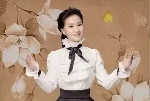 新歌速递:雷佳演唱的歌曲《远方的花》