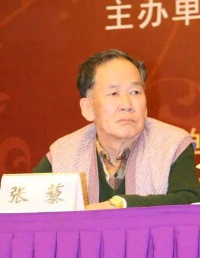 经典爱国抒情歌曲《我和我的祖国》,廖昌永演唱,全场激情跟唱!