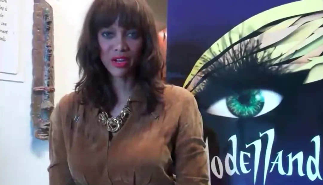 Tyra Banks 老歌《Modelland》翻红,被评为世界上最烂的歌