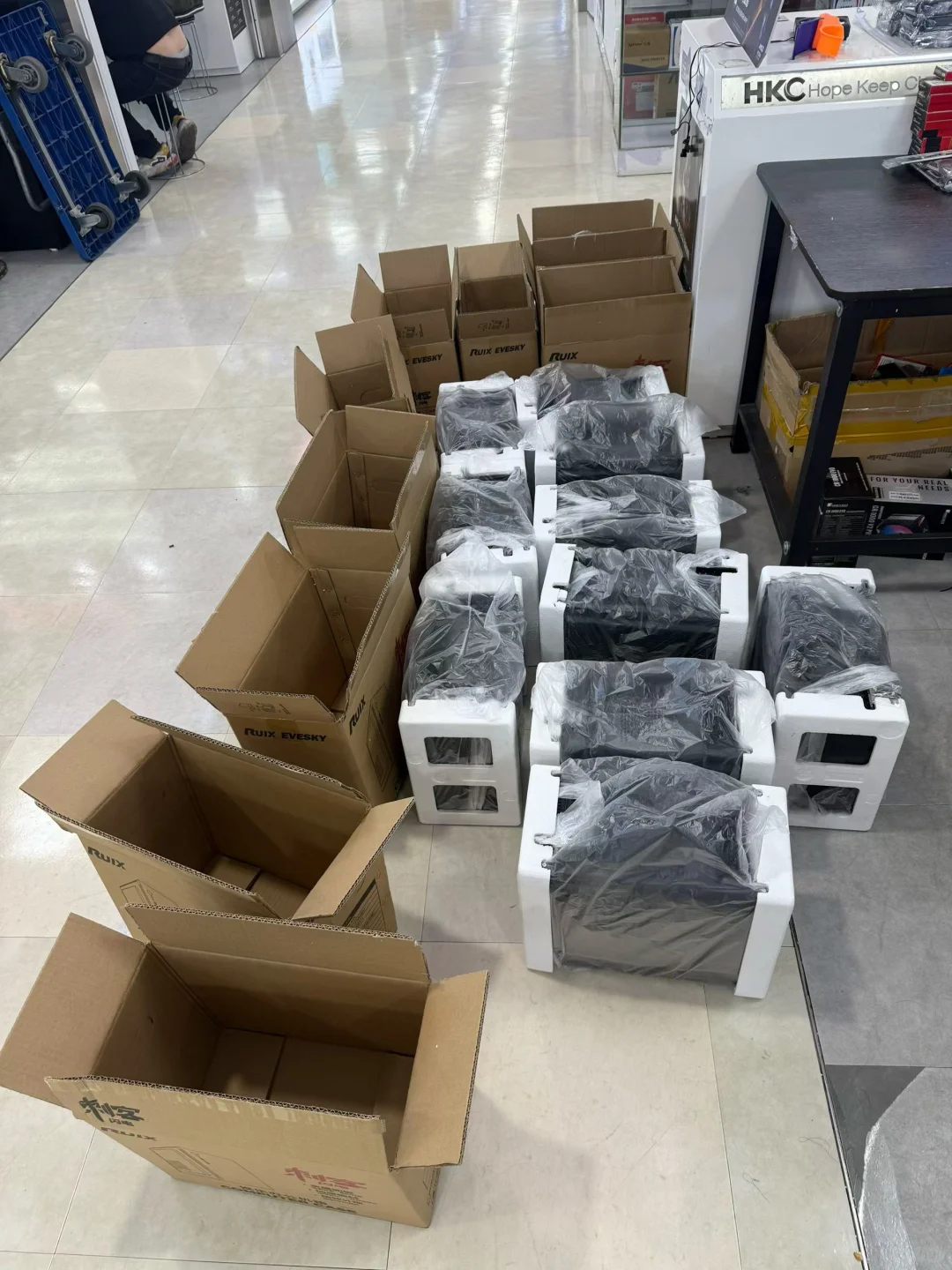 免费无偿分析各种电脑配置！大家踊跃发言！