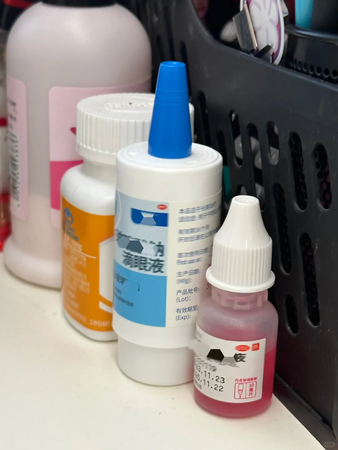 电脑屏幕太亮怎么办