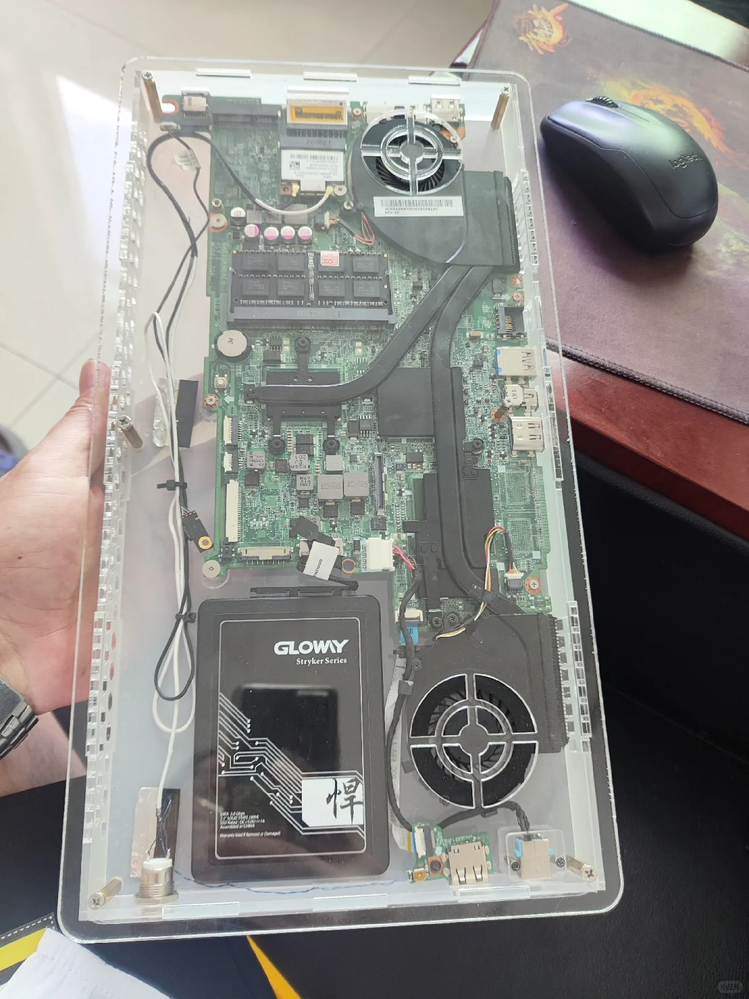 出笔记本改便携一体机