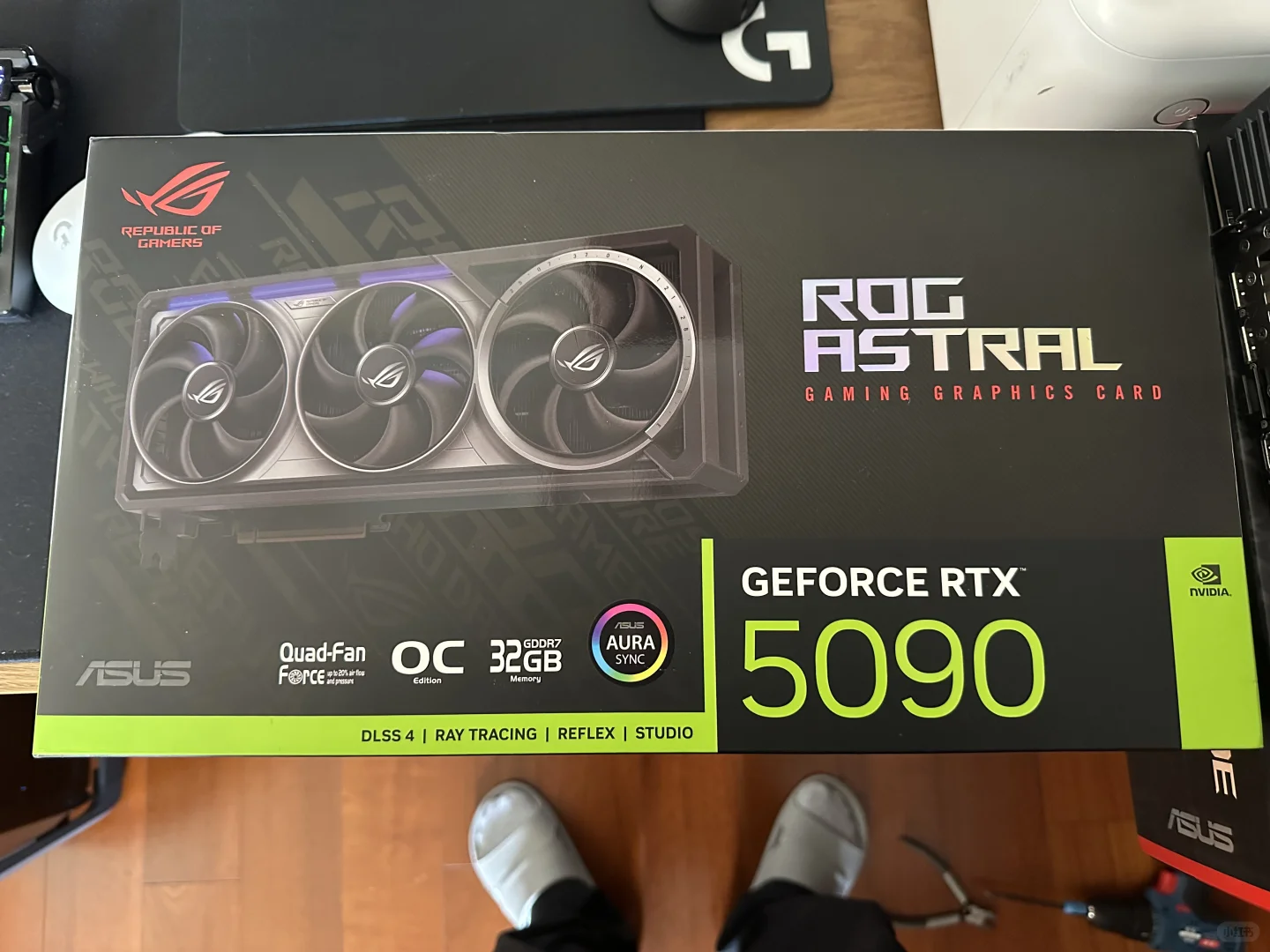 装一台土豪十几个W的整机