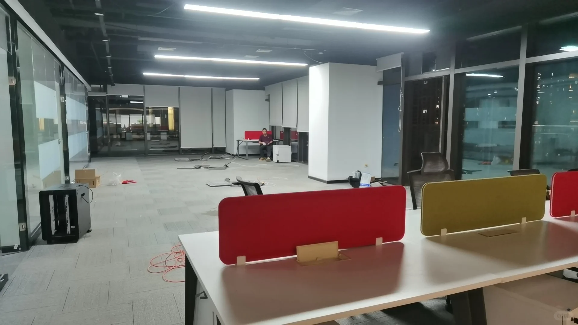 更换光纤线/网线，接水晶头/面板，组网