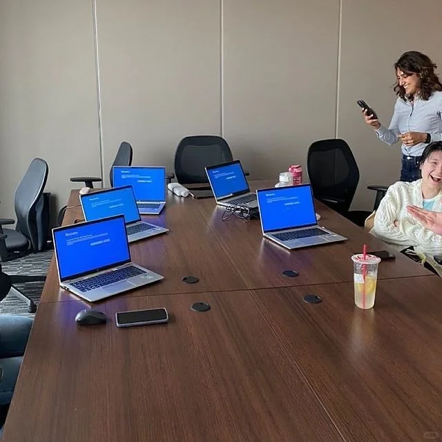 蓝屏的世界🌏➡️🔵