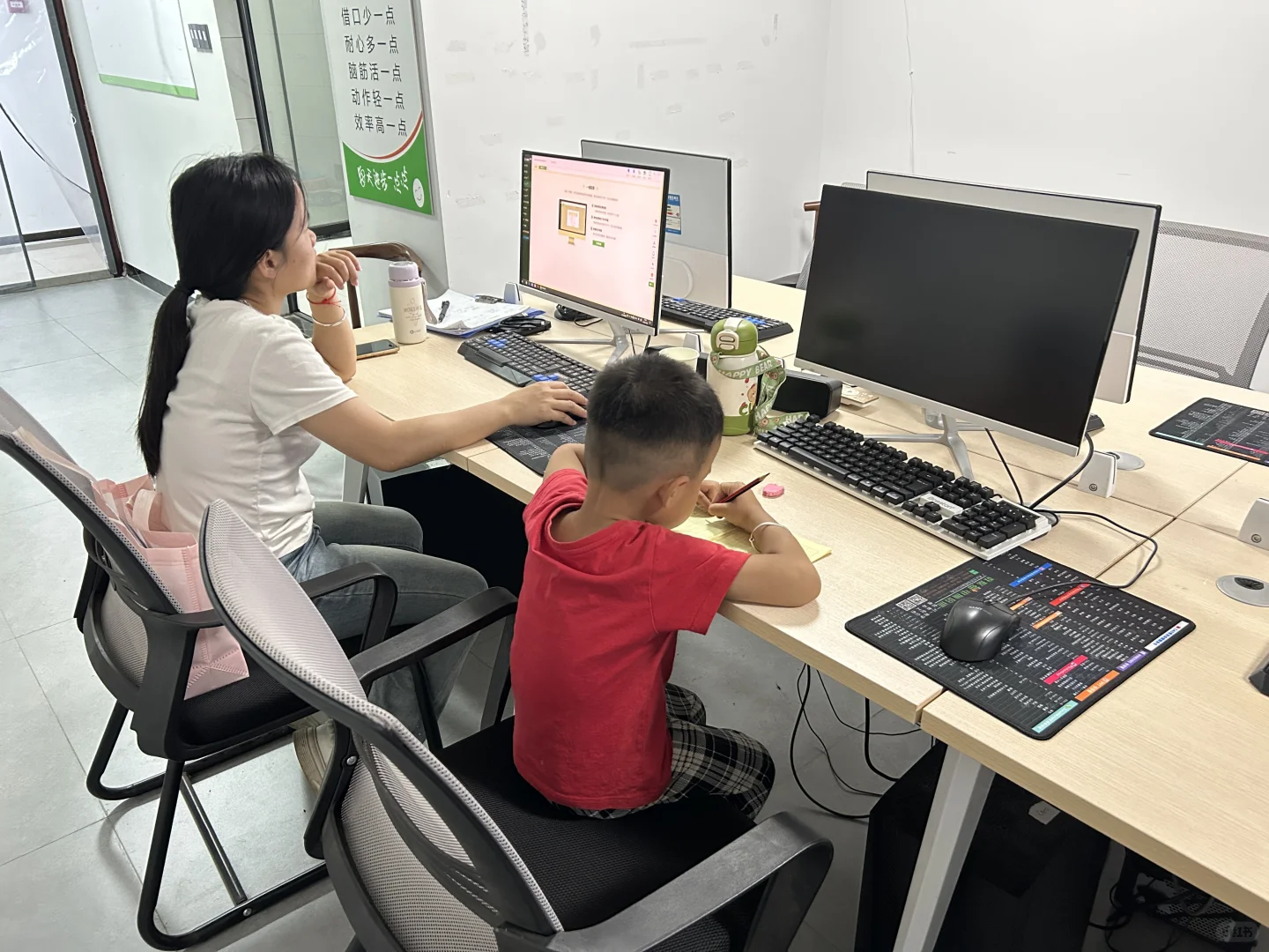 推荐一个南宁学电脑的地方！