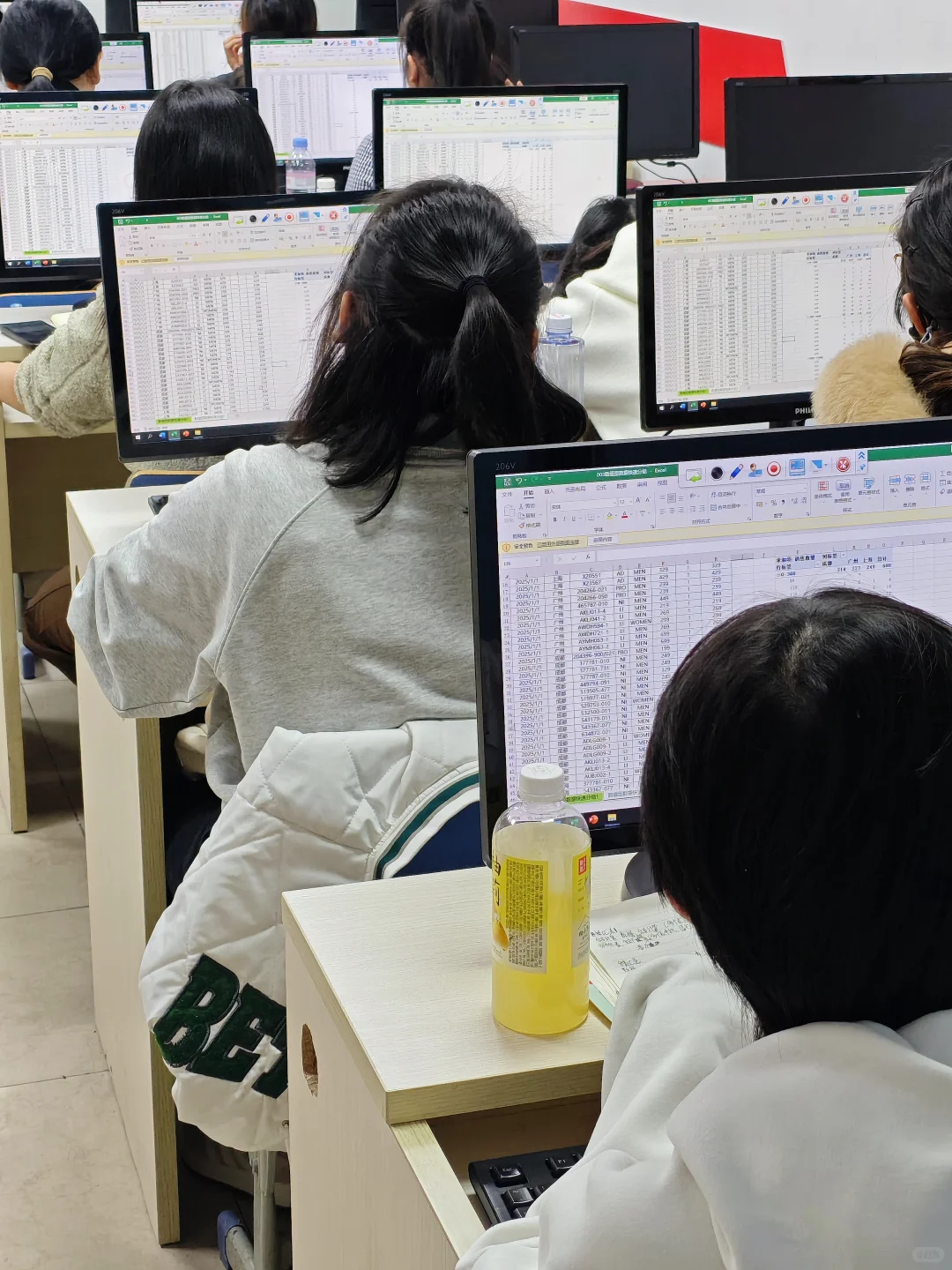 上海电脑基础，Excel，PPT，AI办公软件培训