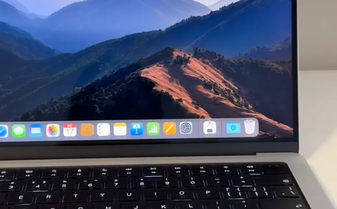 MacBook 💻 开箱验机流程