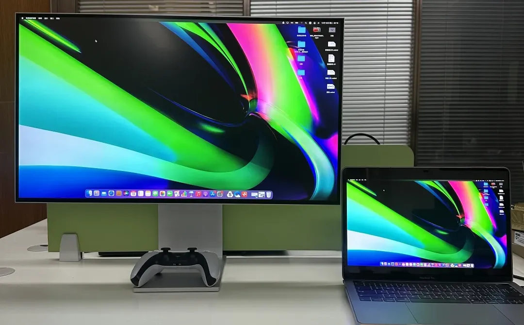 花1599元拥有了万元MacBook色彩的4k显示屏