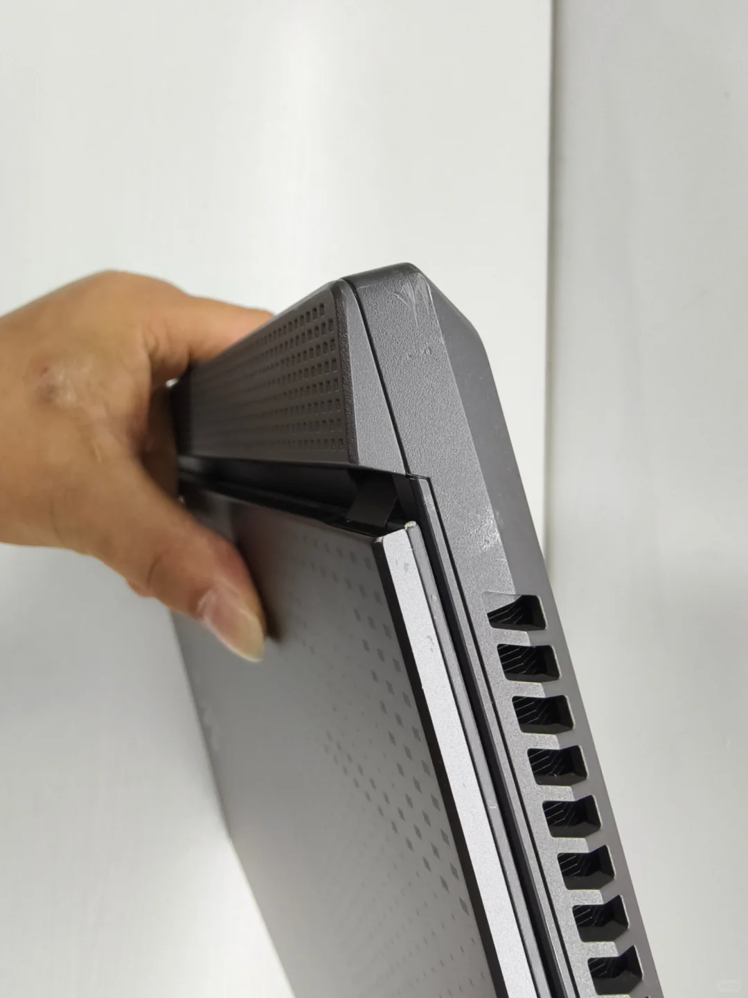 4899！！！真的香啊！这笔记本电脑太酷了！