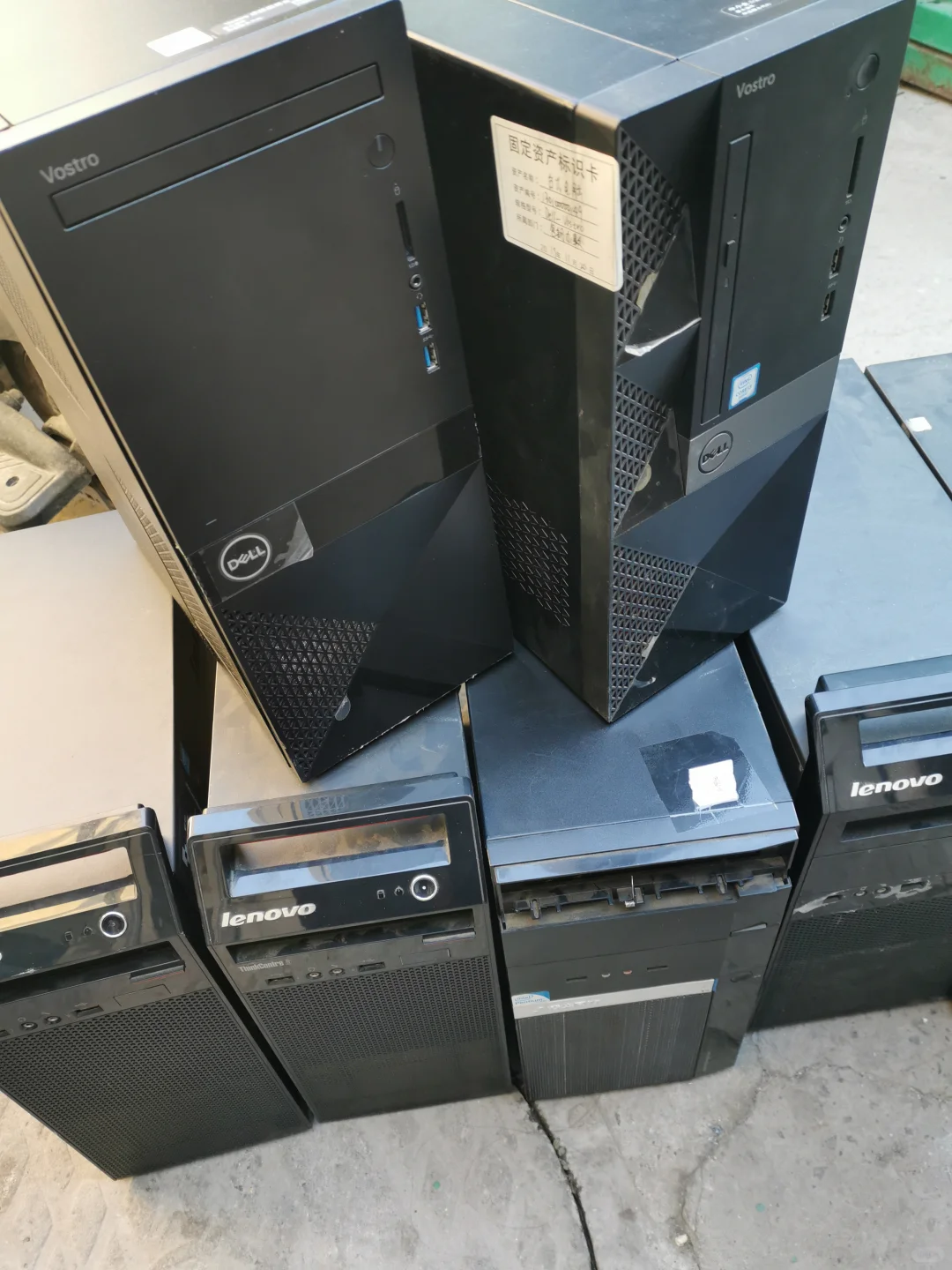 回收一批转卖的公司电脑设备。全部清空！