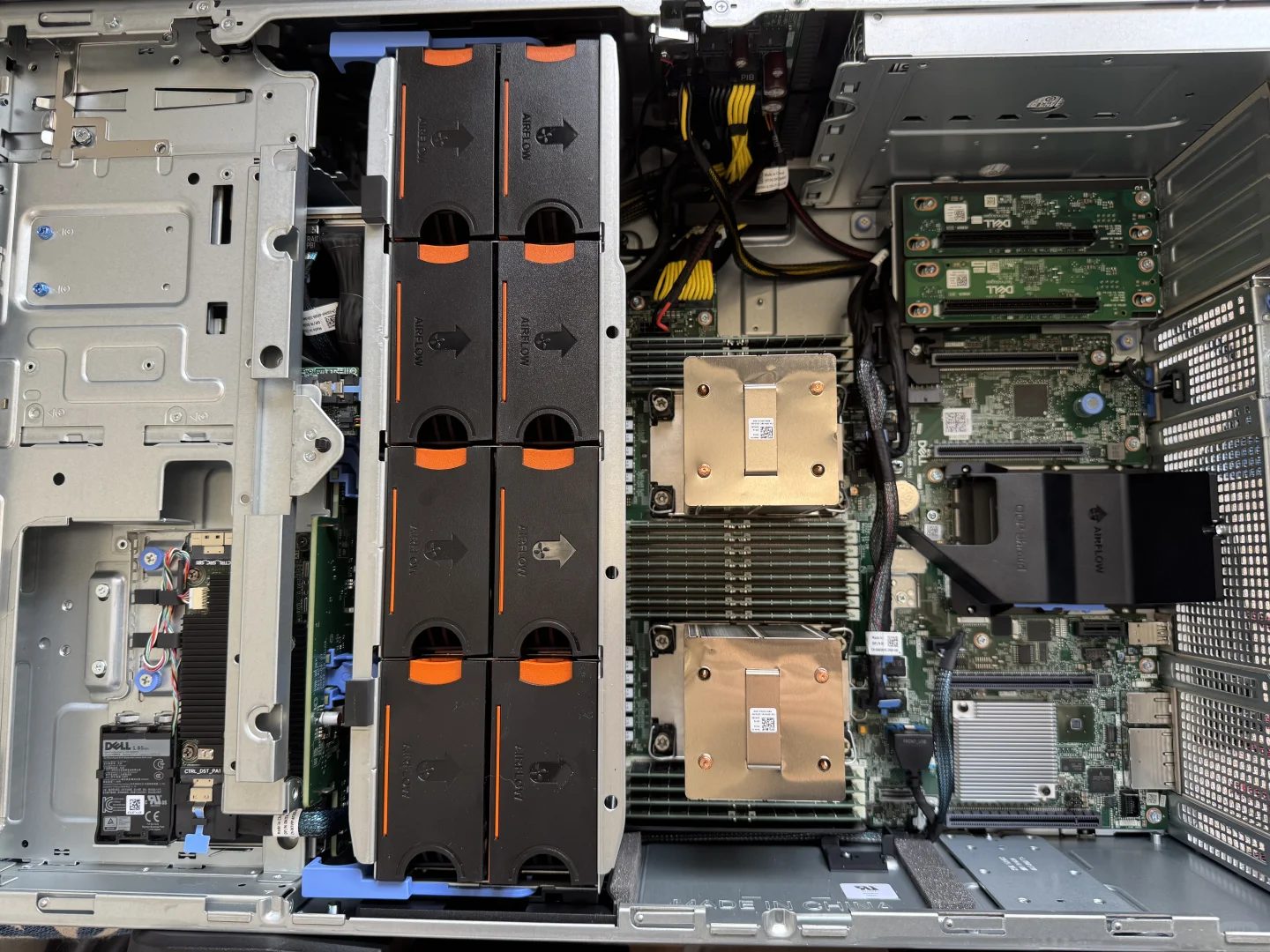 量化交易服务器戴尔双路T560 配置解析