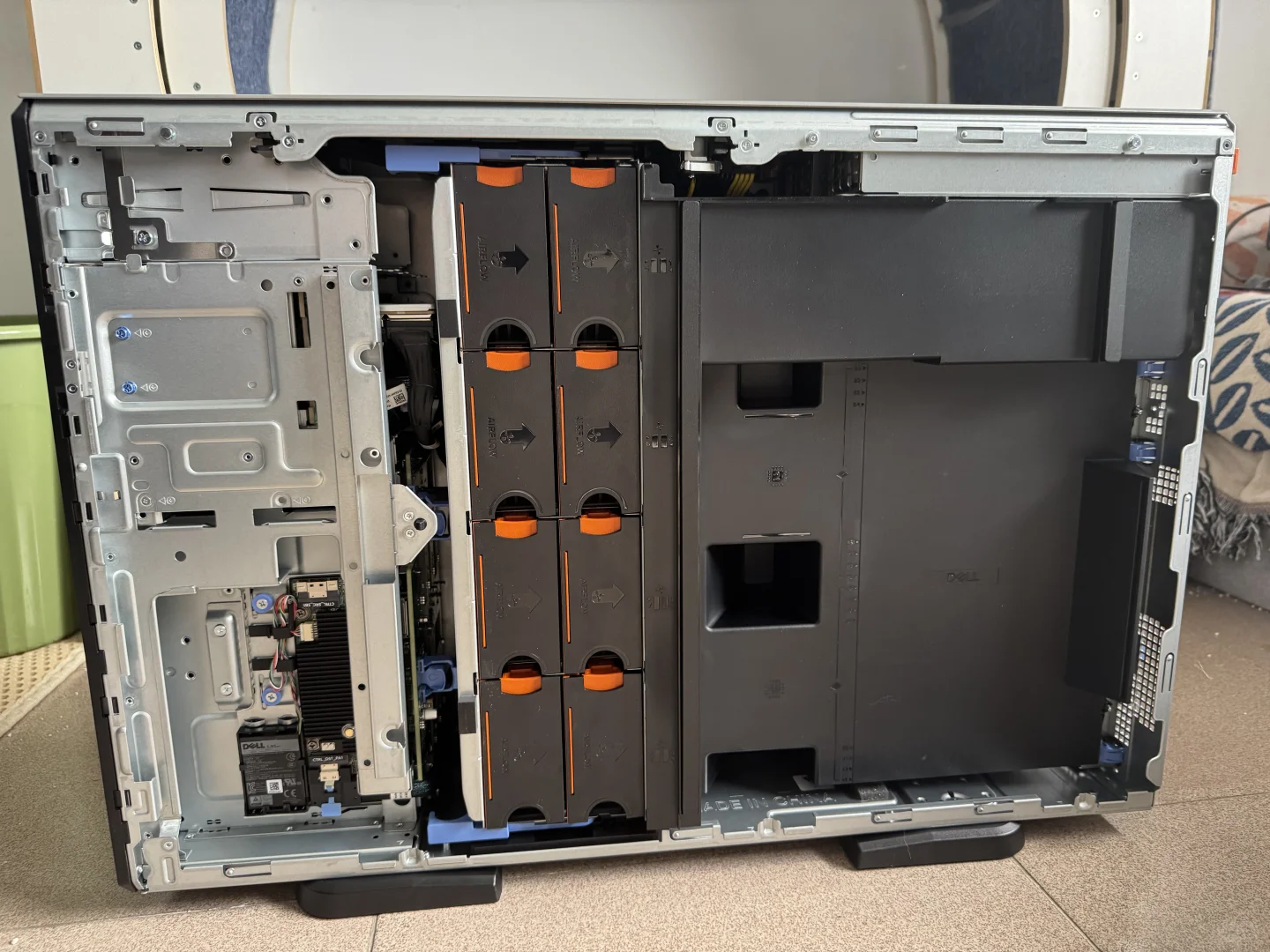 量化交易服务器戴尔双路T560 配置解析