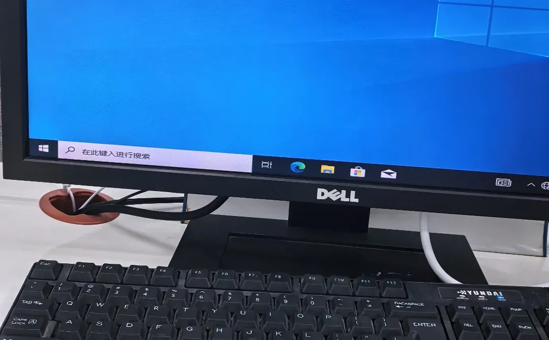 电脑进入不了桌面的，可以尝试一下