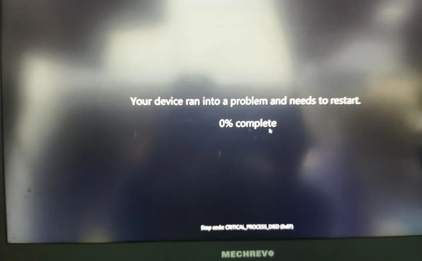 电脑睡眠之后打开变成这样了怎么办