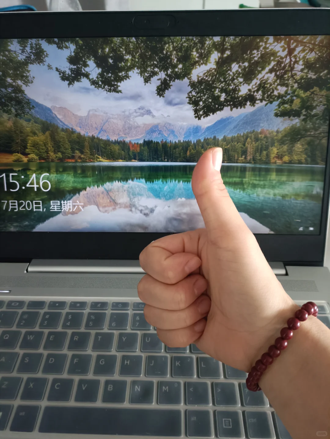 电脑开机进不去系统，蓝屏提示