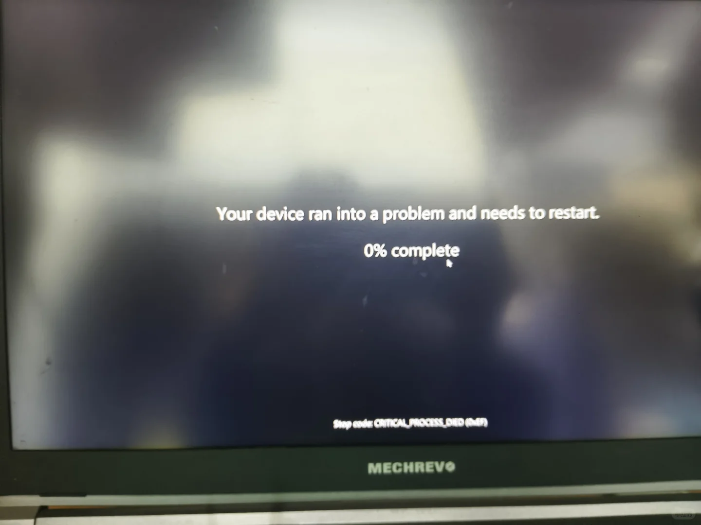 电脑睡眠之后打开变成这样了怎么办