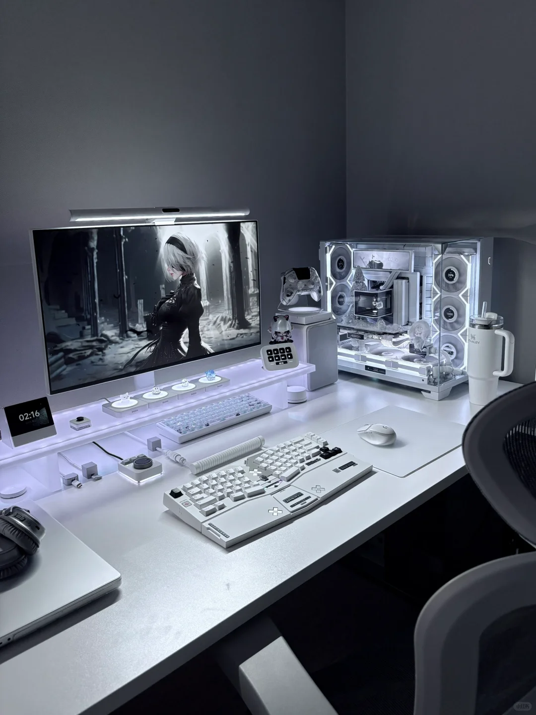 说好的情侣电竞房，却成了我一个人的…