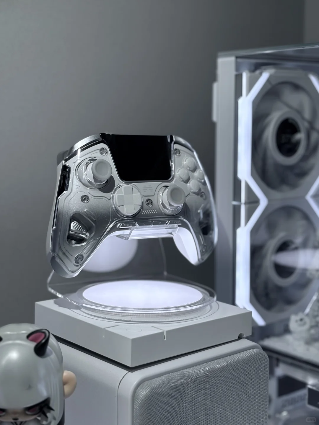 说好的情侣电竞房，却成了我一个人的…