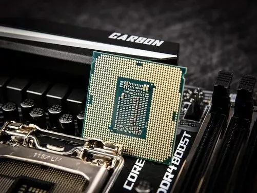 三年不亏 五年血赚 电脑硬件能有多持久?