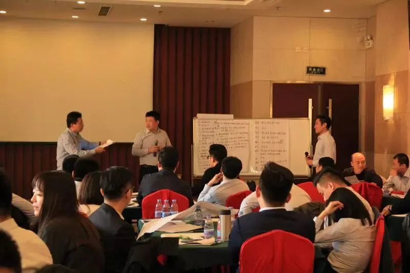 郝志强讲师:《用 “微营销” 倍增销售业绩》课程,让销售人员掌握模式,线上和建立信任,线下见面和成交