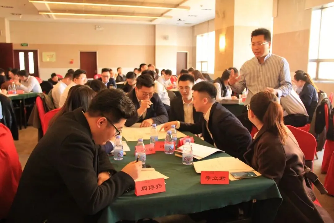 郝志强讲师:《用 “微营销” 倍增销售业绩》课程,让销售人员掌握模式,线上和建立信任,线下见面和成交