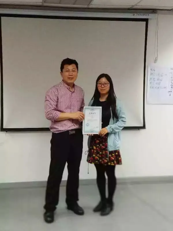 郝志强讲师:《用 “微营销” 倍增销售业绩》课程,让销售人员掌握模式,线上和建立信任,线下见面和成交