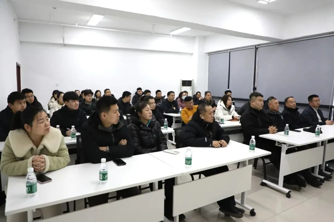 汽服基地举办网络营销策略分享会,解码实体门店增长新范式