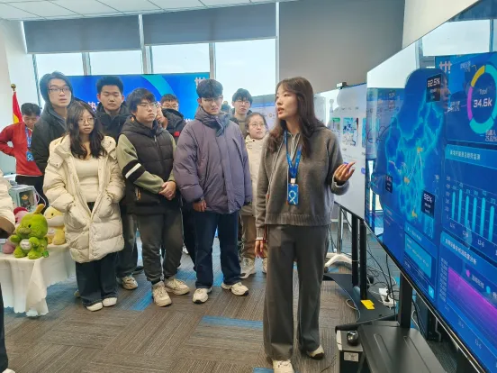 宏志助航训练营 | 网计学院计算机技术就业能力提升训练营圆满结营