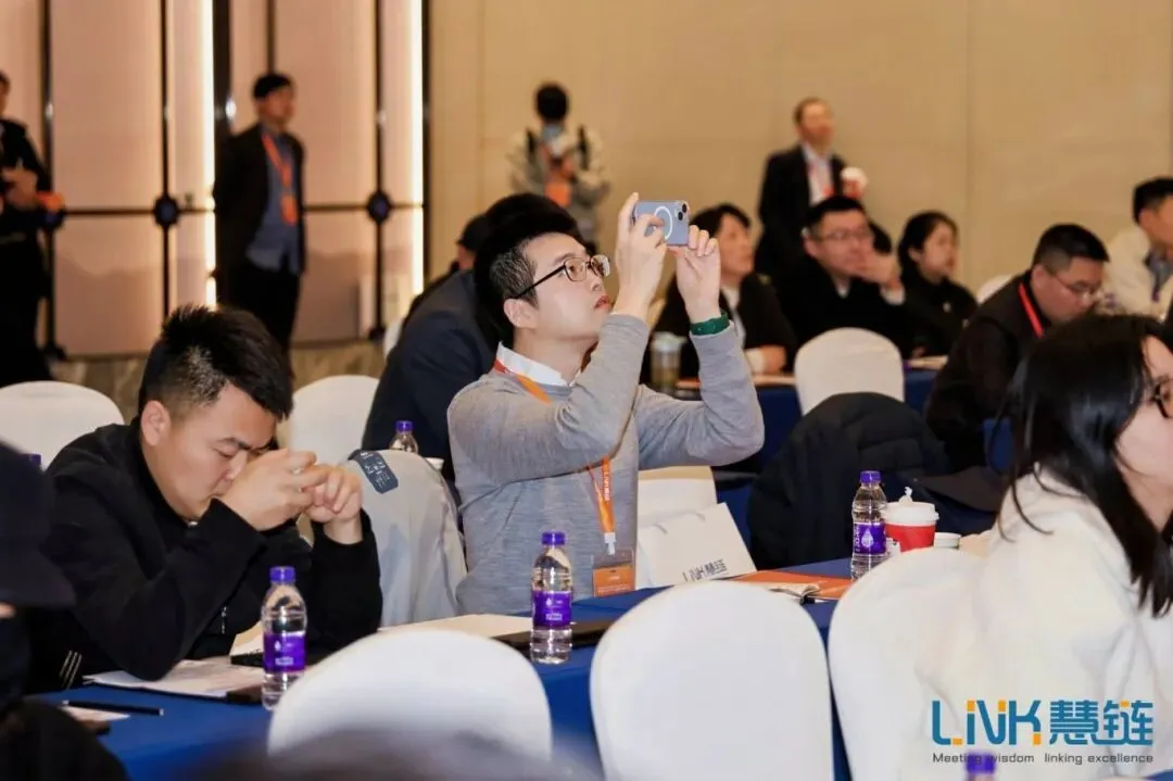 【服务器液冷技术应用的挑战与机遇】宝德计算机系统股份有限公司亮相2025数据中心&AI芯片&储能液冷散热大会