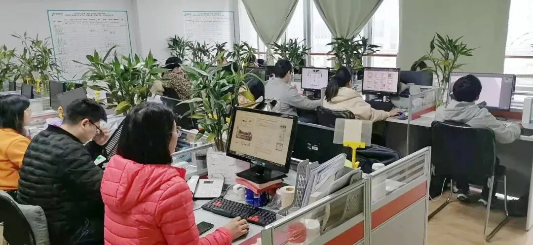 抖音培训陪跑/短视频获客难、成本高?纸箱厂靠2招询盘暴涨