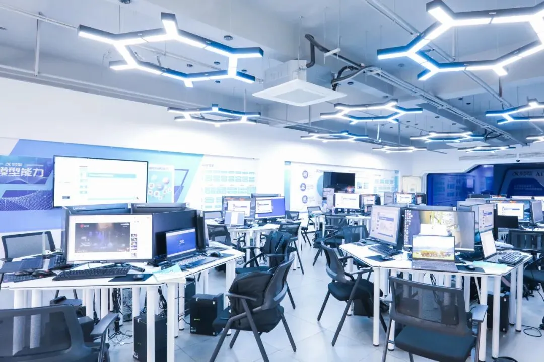 2026单招 | 计算机应用技术专业:热门行业,一键“链接”智能化时代