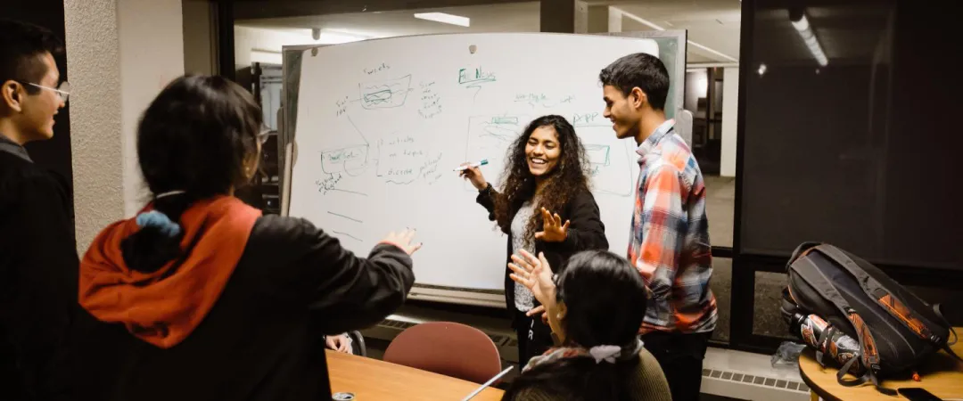 计算机科学、信息技术相关专业,如何“弯道”超车人工智能,拿高薪?