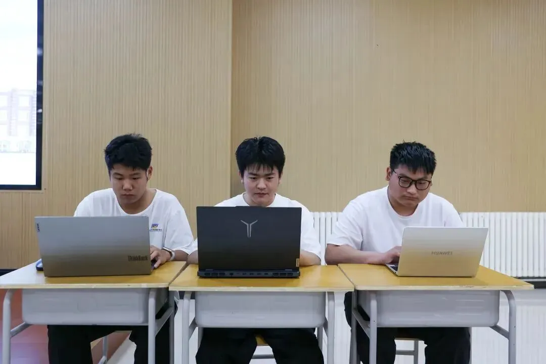 青航· 精品专业丨物联网应用技术 &计算机应用技术:占领时代风口 抓住互联网浪潮新机遇