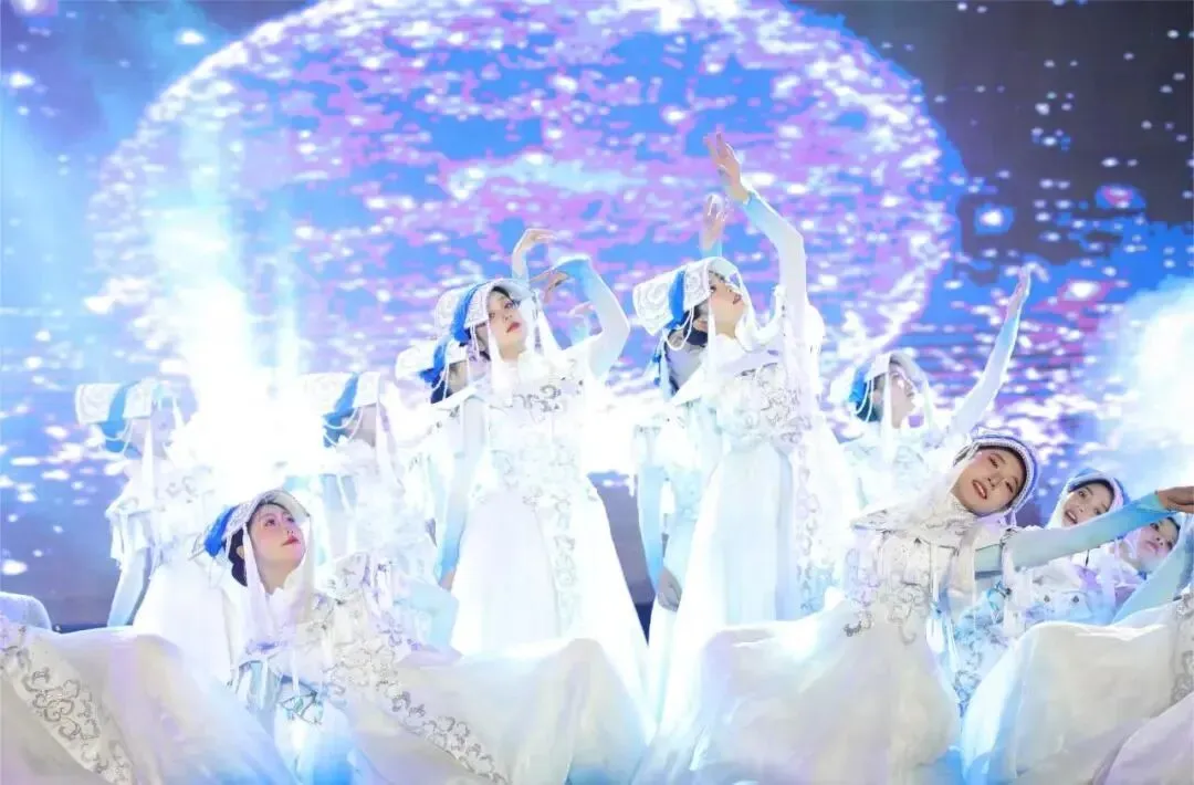 计算机应用技术:深耕数字领域,前景“钱景”双保障